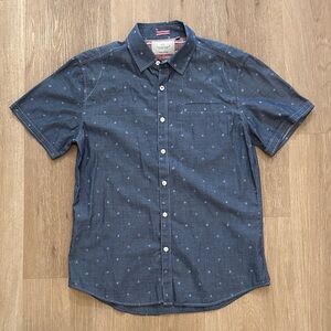 7 Diamonds Button Down